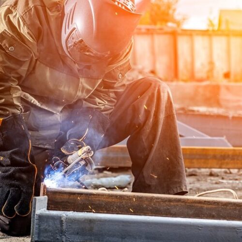 Fuelldraht-Schweissgeraet-Anwendung